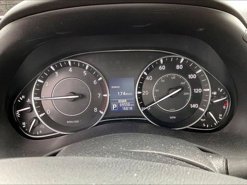 Used 2018 Nissan Armada Platinum w/ Cargo Package image 10
