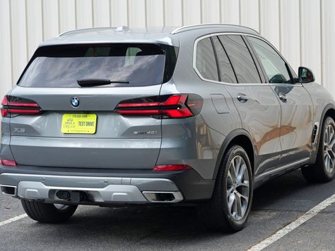 Used 2024 BMW X5 sDrive40i w/ Premium Package RWD image 57