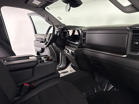 Used 2025 Chevrolet Silverado 2500 LT w/ Convenience Package AWD/4WD image 34