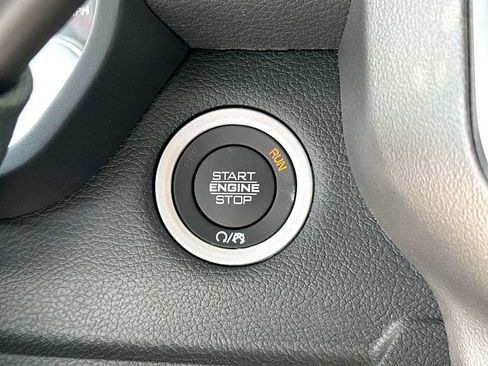 New 2026 RAM 2500 Lone Star AWD/4WD image 28
