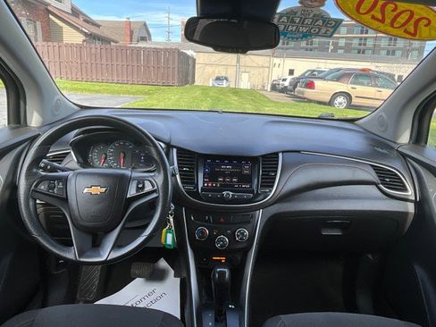 Used 2020 Chevrolet Trax LS w/ Tint and Cruise Package FWD image 12