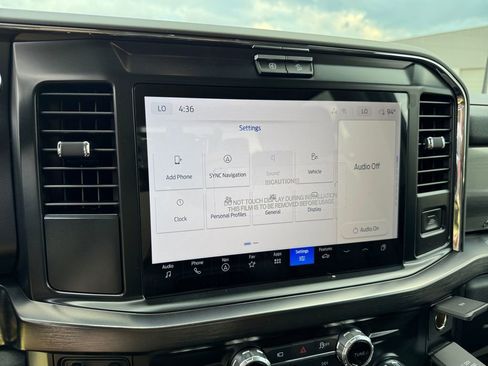 New 2026 Ford F250 Lariat w/ Black Appearance Package image 36