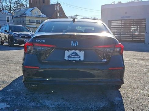 Certified 2022 Honda Civic EX image 5