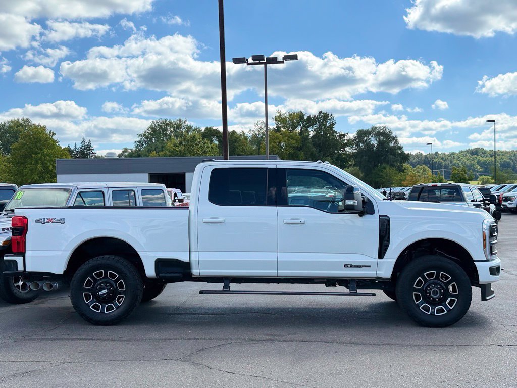 Certified 2026 Ford F250 Platinum AWD/4WD image 35
