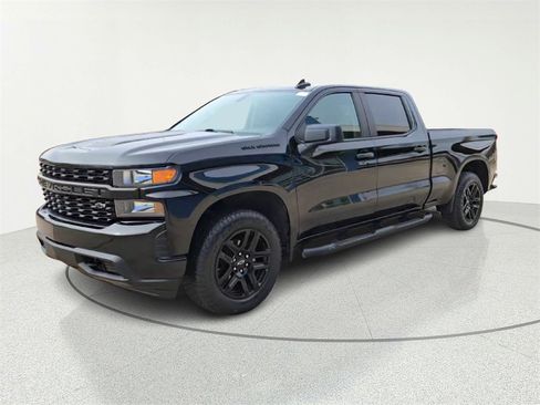 Used 2021 Chevrolet Silverado 1500 Custom w/ Rally Edition image 4