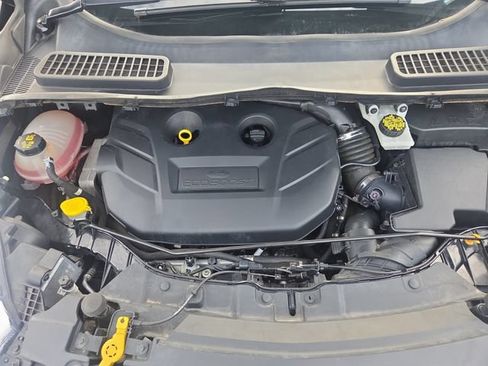 Used 2019 Ford Escape Titanium AWD/4WD image 33