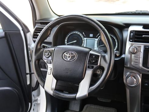 Used 2014 Toyota 4Runner SR5 RWD image 23