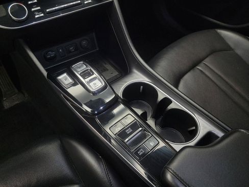 Used 2021 Hyundai Sonata Limited FWD image 26