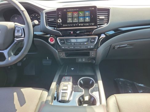 New 2026 Honda Ridgeline Black Edition image 5