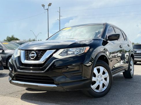 Used 2017 Nissan Rogue S AWD/4WD image 7