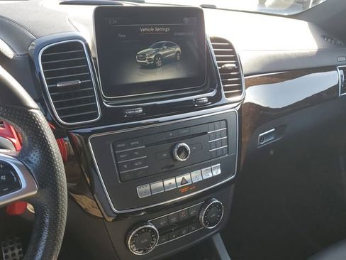 Used 2017 Mercedes-Benz GLE 43 AMG 4MATIC Coupe w/ Parking Assist Package image 17