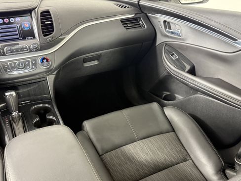 Used 2019 Chevrolet Impala LT image 13