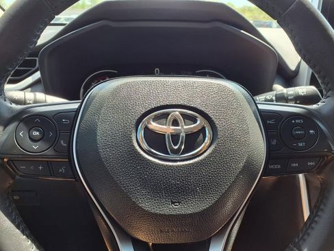 Used 2024 Toyota RAV4 Adventure image 18