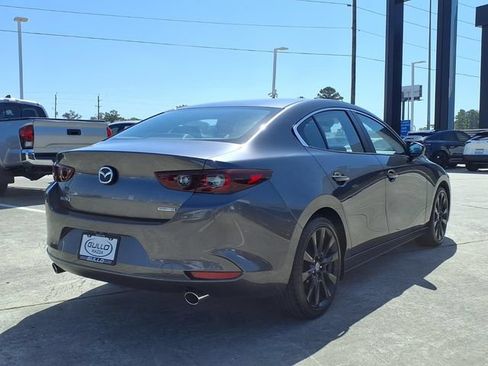 Used 2025 MAZDA MAZDA3 s FWD image 2
