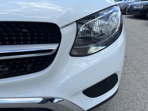Used 2017 Mercedes-Benz GLC 300 4MATIC Coupe image 22
