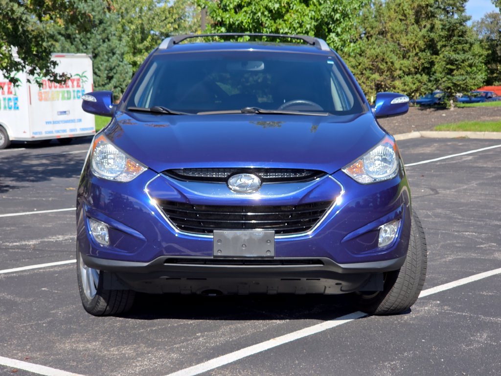 Used 2013 Hyundai Tucson Limited FWD image 18