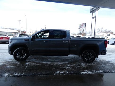 Used 2021 GMC Sierra 1500 AT4 w/ AT4 Premium Package image 10