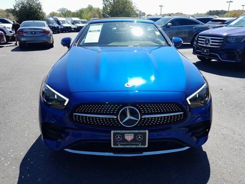 Used 2023 Mercedes-Benz E 450 4MATIC Cabriolet image 3