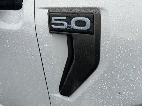 Used 2022 Ford F150 XLT w/ Equipment Group 302A High image 9