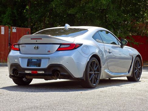Used 2023 Toyota GR86 Premium RWD image 14