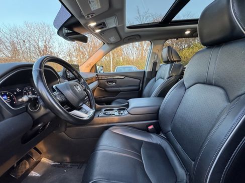Used 2023 Honda Pilot Elite image 19