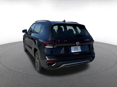 Used 2025 Volkswagen Taos S image 11