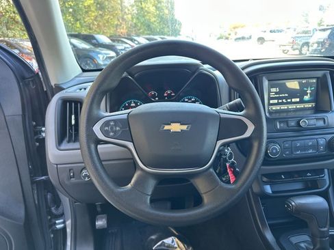 Used 2018 Chevrolet Colorado W/T w/ WT Convenience Package image 26