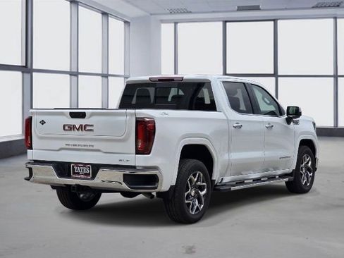 New 2026 GMC Sierra 1500 SLT w/ SLT Premium Plus Package AWD/4WD image 3