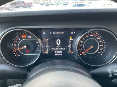 Used 2021 Jeep Wrangler Unlimited Sport image 26