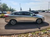 Used 2016 Ford Focus SE image 6