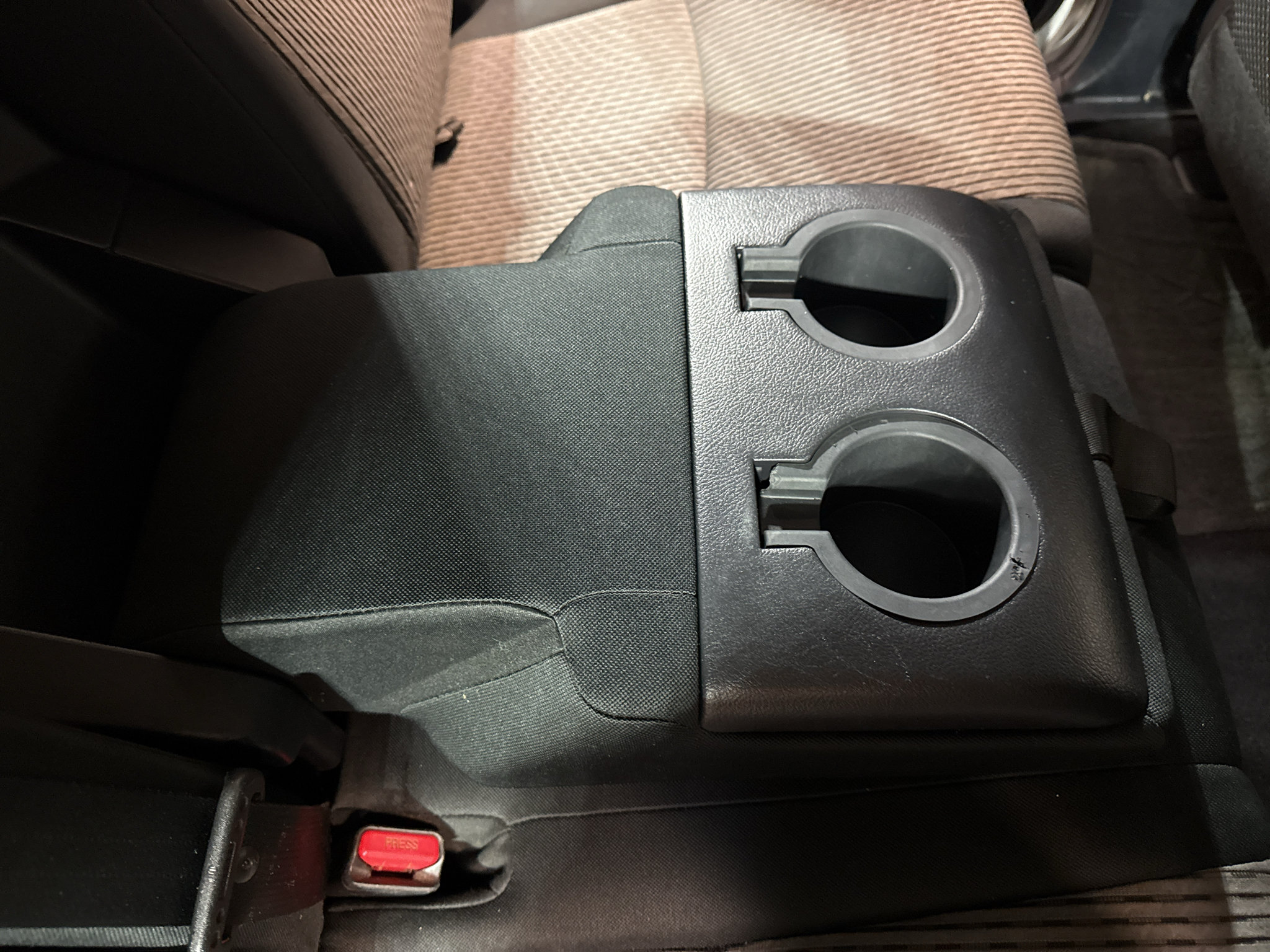 Used 2015 Toyota 4Runner SR5 AWD/4WD image 30