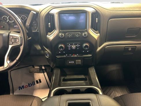 Used 2022 Chevrolet Silverado 1500 LT Trail Boss w/ Bed Protection Package image 11