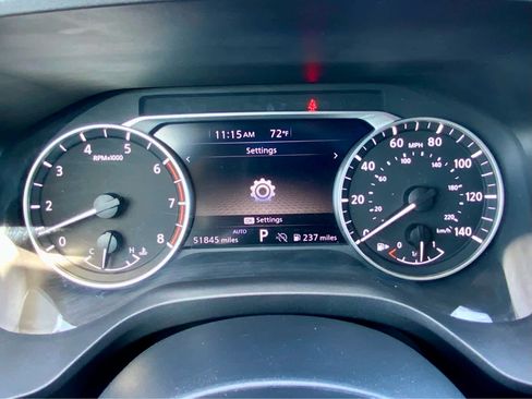 Used 2024 Nissan Rogue SV AWD/4WD image 36