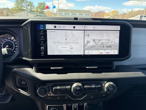 New 2026 Jeep Gladiator Sport image 12