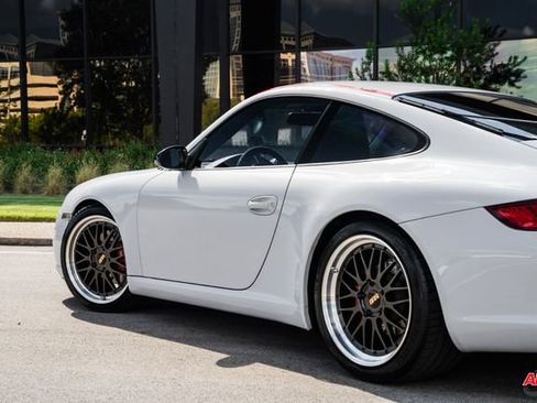 Used 2006 Porsche 911 Carrera image 34