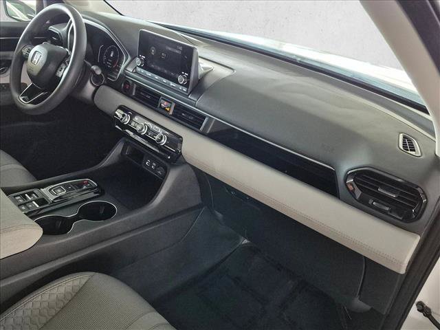 Used 2023 Honda Pilot LX image 23