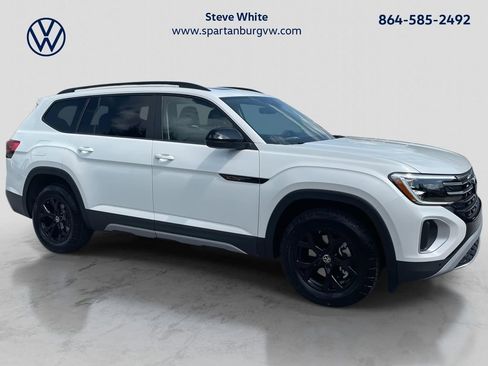New 2026 Volkswagen Atlas Peak Edition AWD/4WD image 1