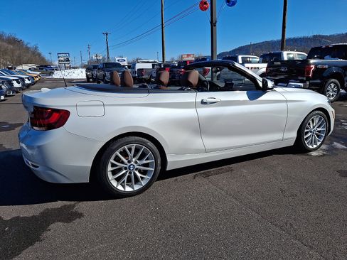 Used 2016 BMW 228i xDrive Convertible image 11