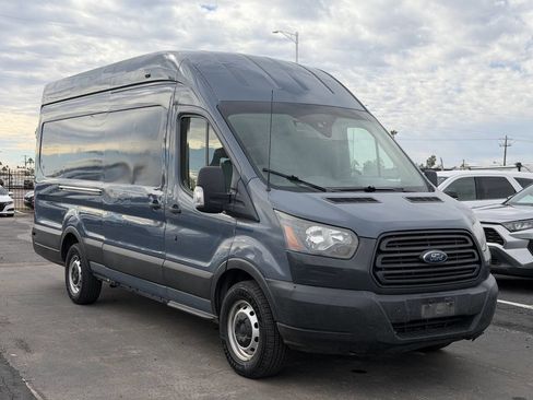 Used 2019 Ford Transit 250 148 High Roof Extended image 13