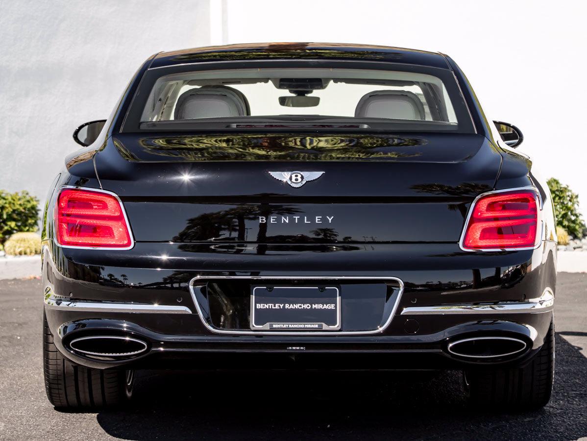 Used 2026 Bentley Flying Spur V8 AWD/4WD image 11