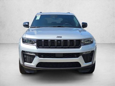 New 2026 Jeep Grand Cherokee Limited AWD/4WD image 6