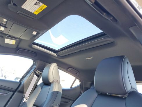 Used 2025 MAZDA MAZDA3 s image 11