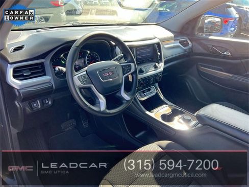 Used 2021 GMC Acadia SLE image 10