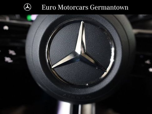 Used 2026 Mercedes-Benz GLC 300 4MATIC image 18