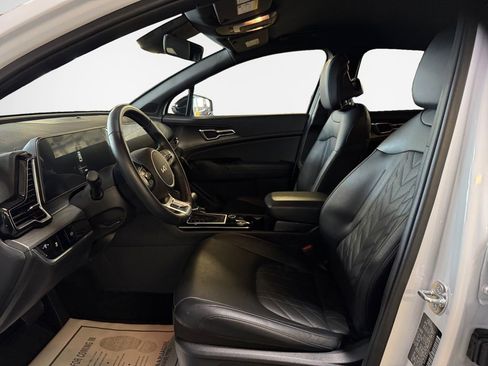 Used 2025 Kia Sportage X-Line AWD/4WD image 12