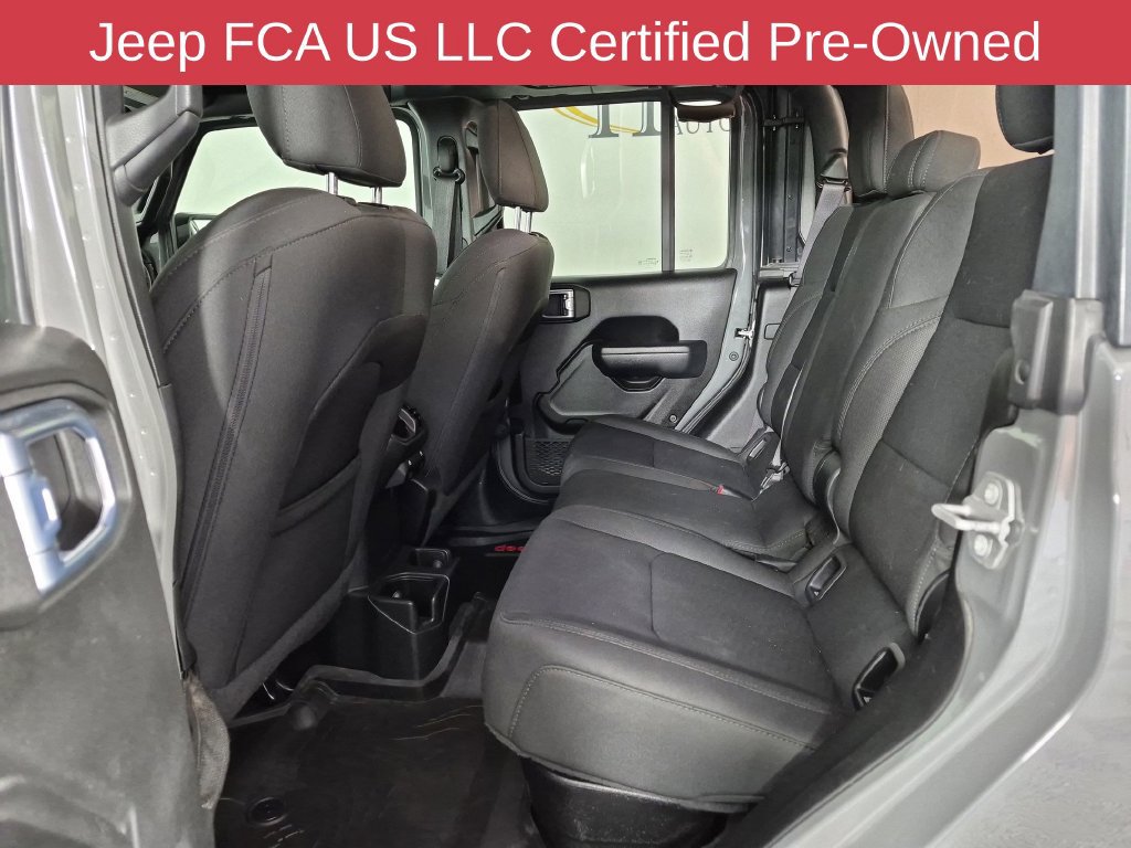 Certified 2022 Jeep Gladiator Sport AWD/4WD image 30