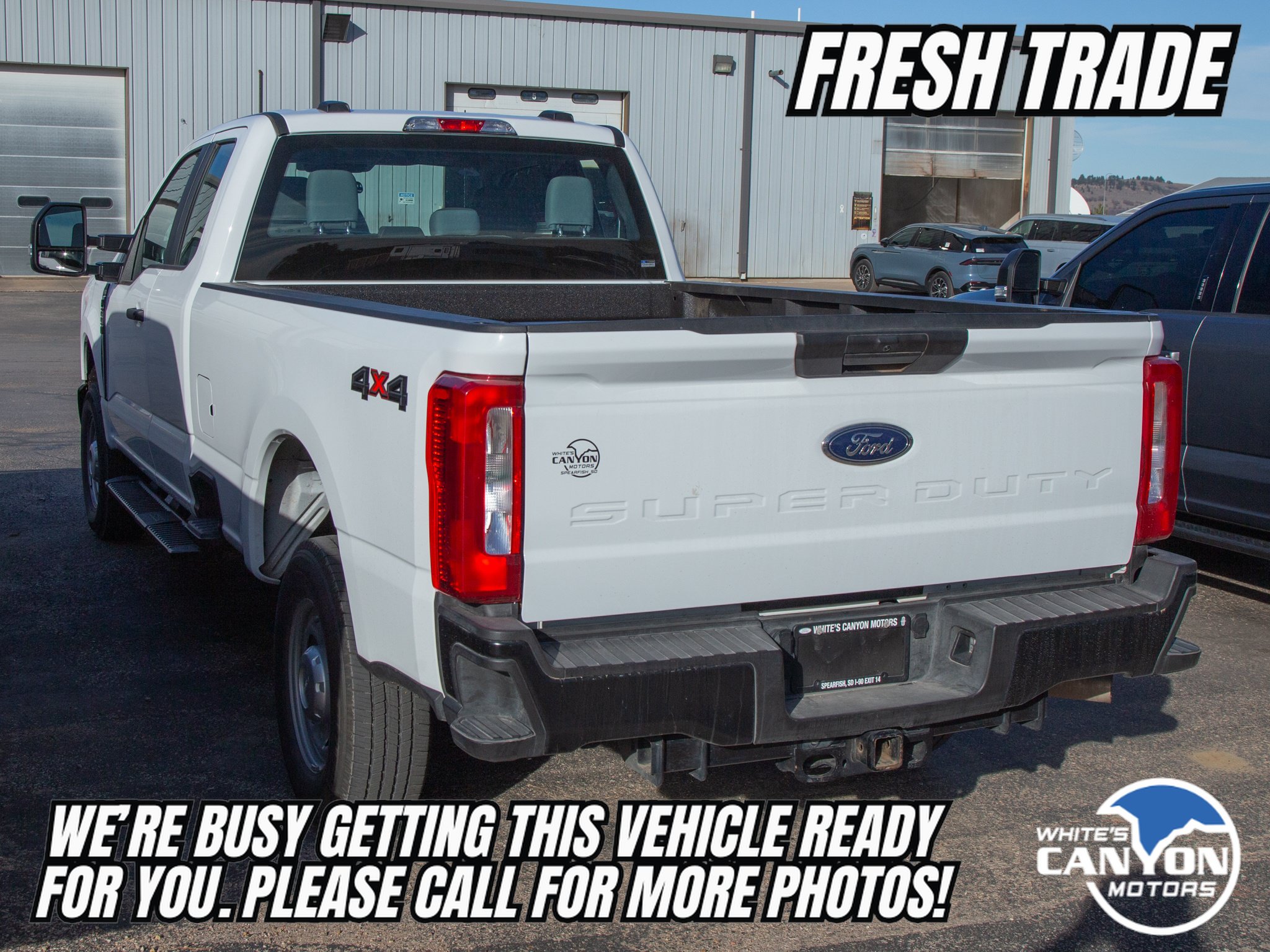 Used 2025 Ford F250 XL AWD/4WD image 3