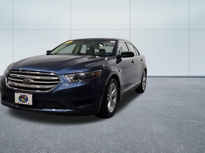 Used 2018 Ford Taurus SE