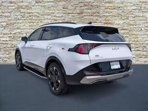 New 2026 Kia Sportage SX FWD image 3