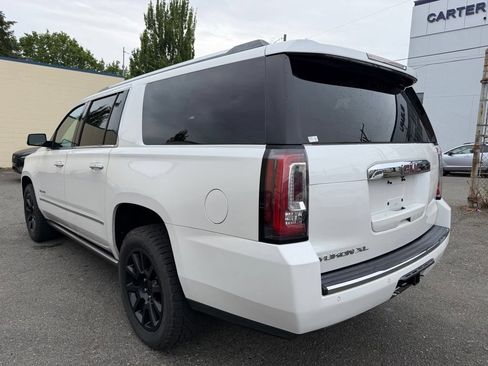 Used 2017 GMC Yukon XL Denali w/ Open Road Package AWD/4WD image 5